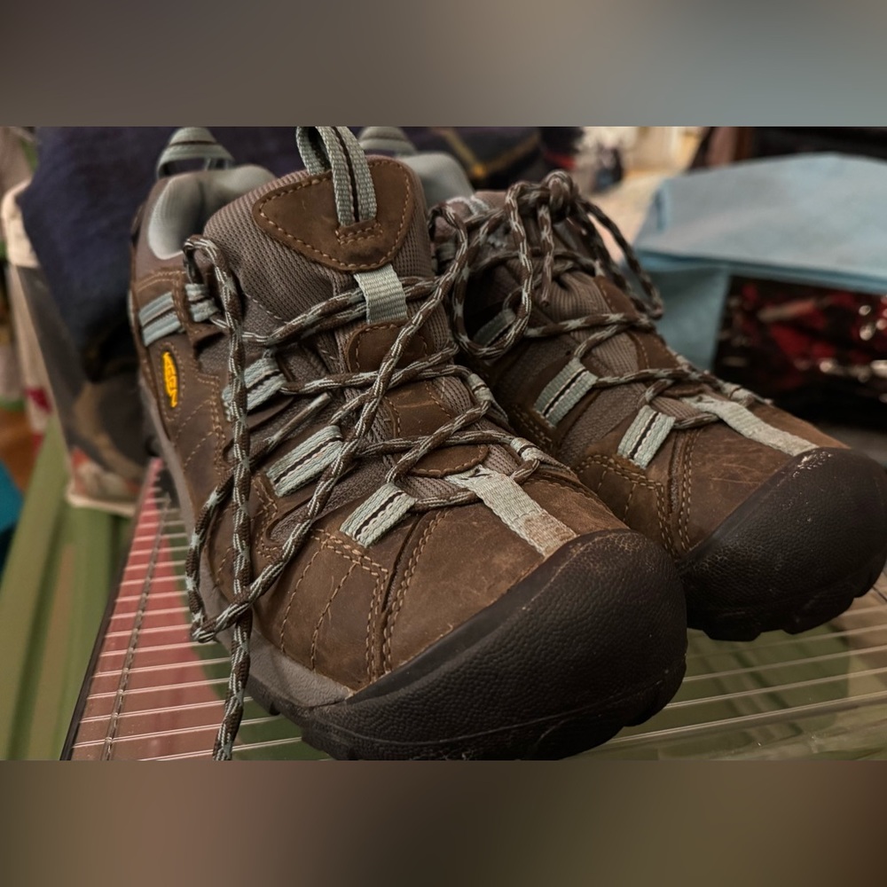 Keen Brown and Gray Women's Hiking Shoes